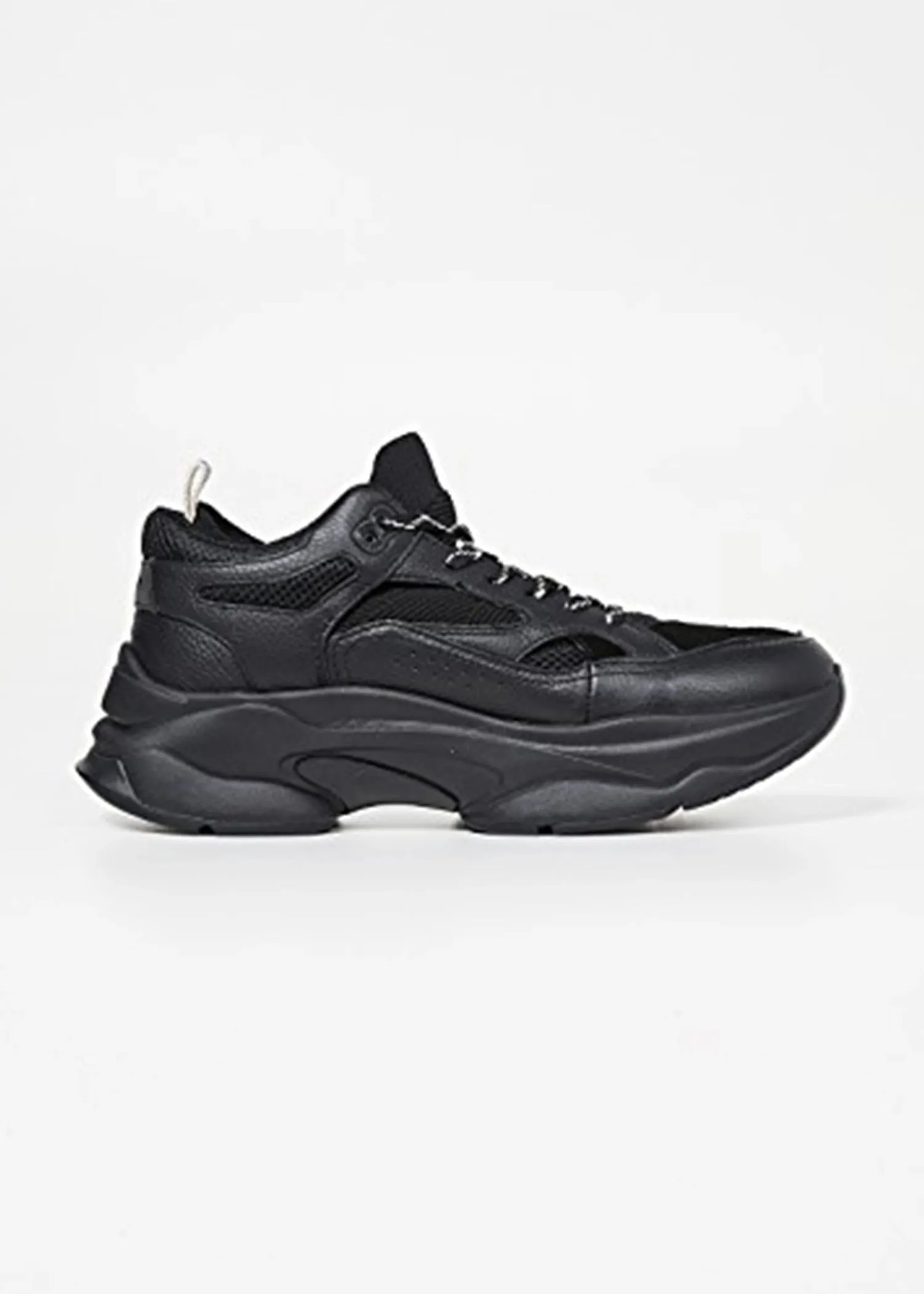 Brandblack Saga Sneaker Black